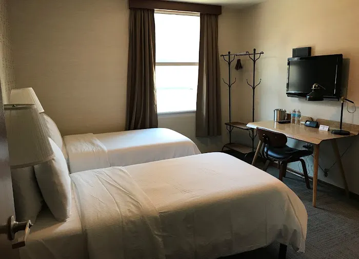 Hotel Mimosa Picture 1