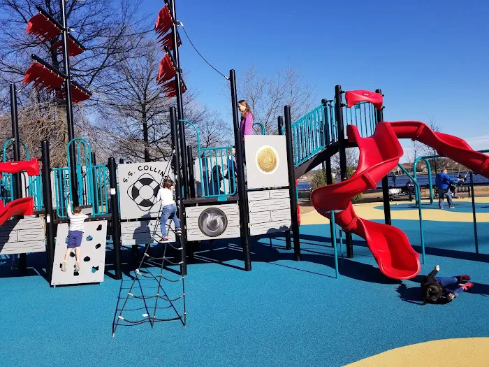Dennis P. Collins Park Picture 9