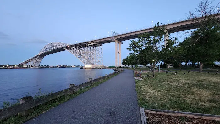 Dennis P. Collins Park Picture 4