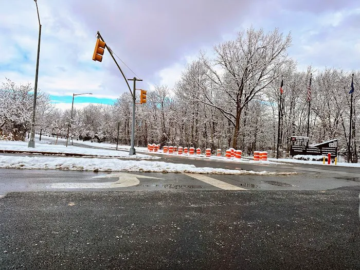 Staten Island Industrial Park Picture 9