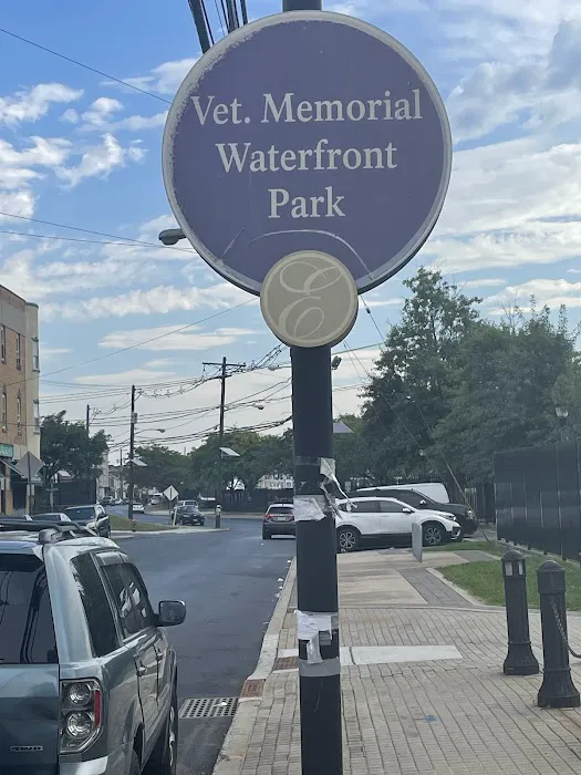 Veteran's Memorial Park Picture 7