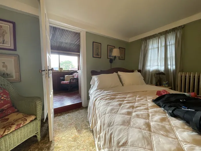 Victorian Bed And Breakfast Of Staten Island Picture 4
