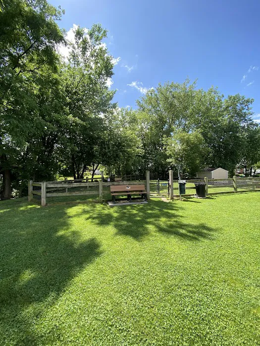 Fountain Park Picture 5