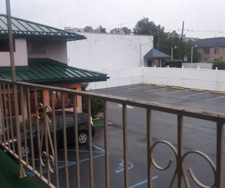 Winslow Motor Hotel