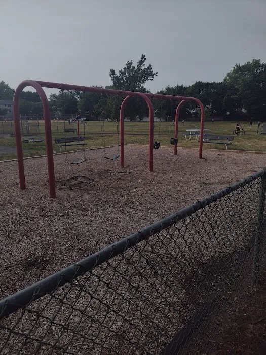 Dunney Park Picture 8