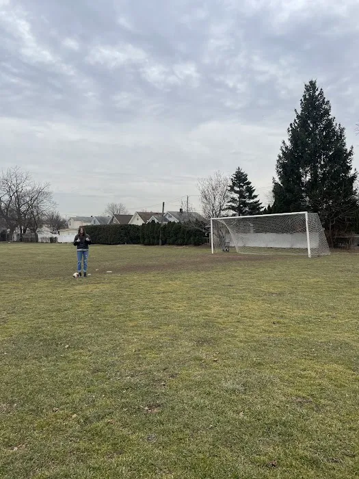 Richardson Oval Picture 4