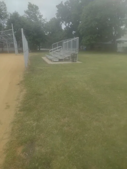 Richardson Oval Picture 3