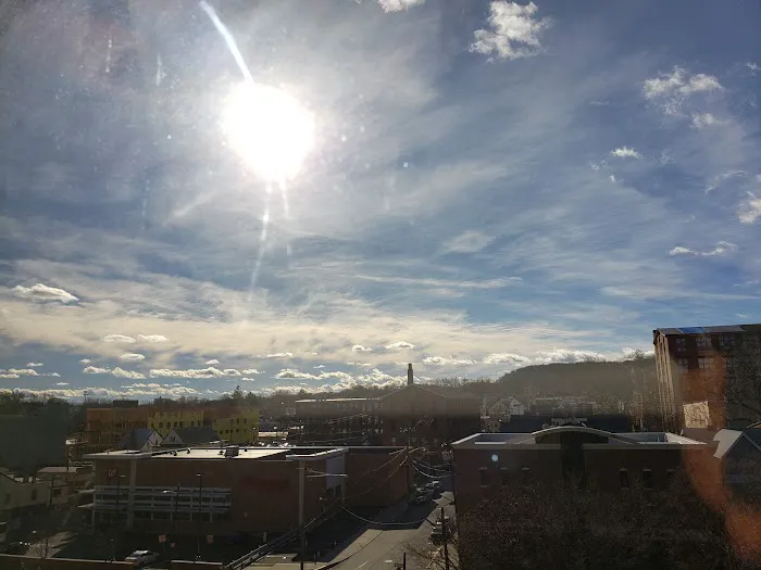 Main & Hine St. Triangle Picture 10