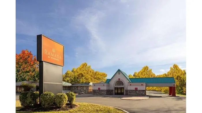 Ramada by Wyndham Parsippany Picture 9
