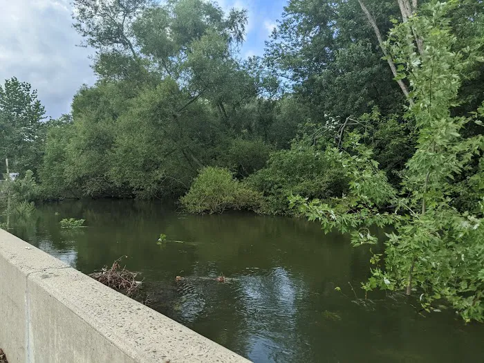 Lake Hiawatha Park Picture 2