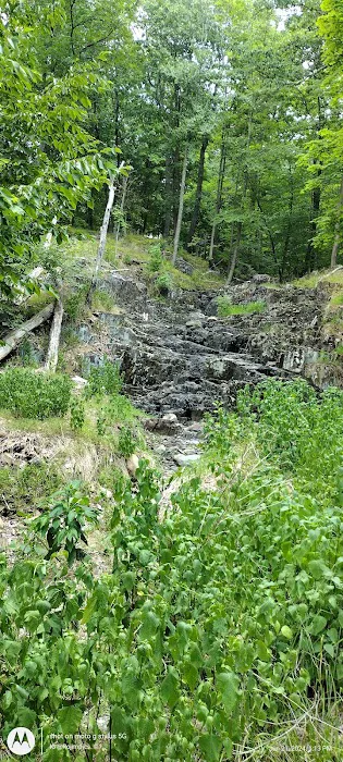 WaterFalls High Mountain Picture 9