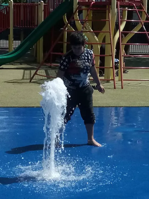 Louisa Park Picture 1