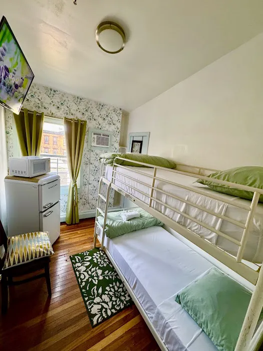 Central Hotel Picture 10