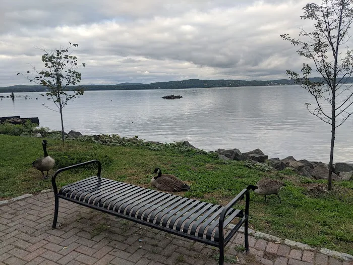 Emeline Park Picture 7