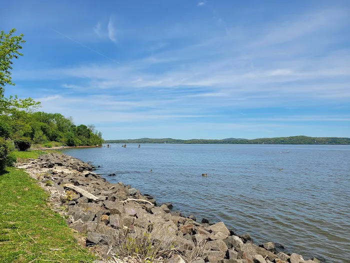 Emeline Park Picture 4