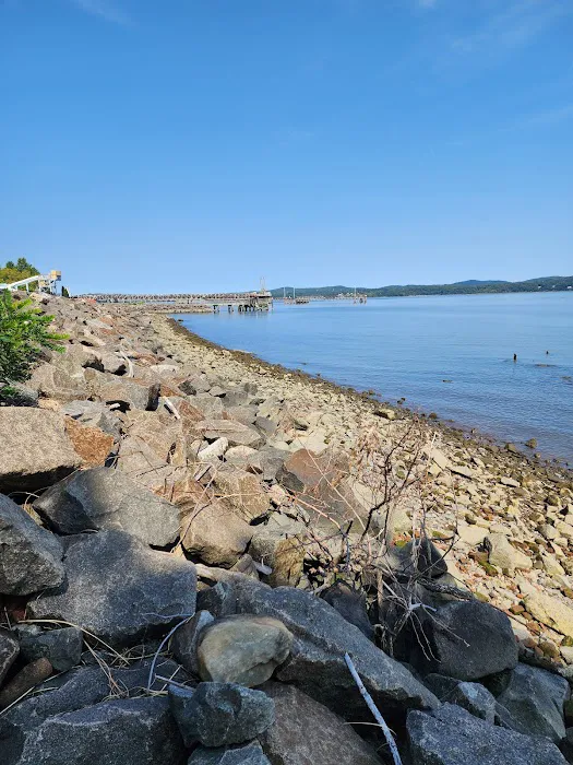 Bowline Point Park Picture 7