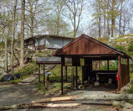 Masonic Camp (K20)