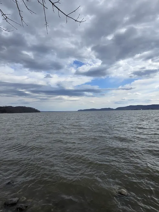 Cortlandt Waterfront Park in Verplanck Picture 1
