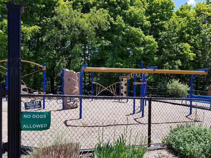 Baldwin Meadows Park Picture 8