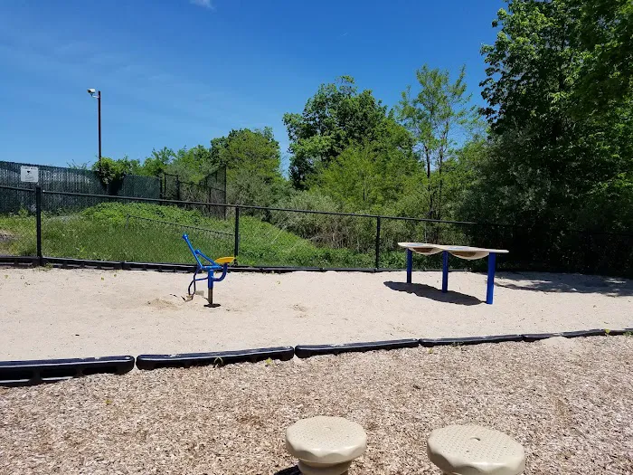 Baldwin Meadows Park Picture 4