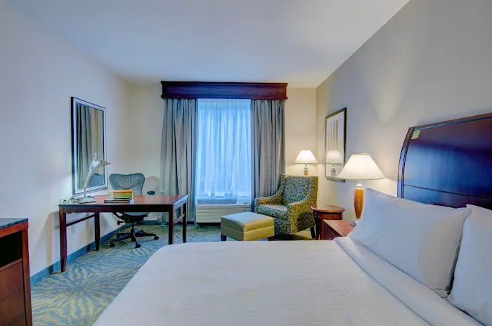 Hilton Garden Inn Norwalk Picture 1
