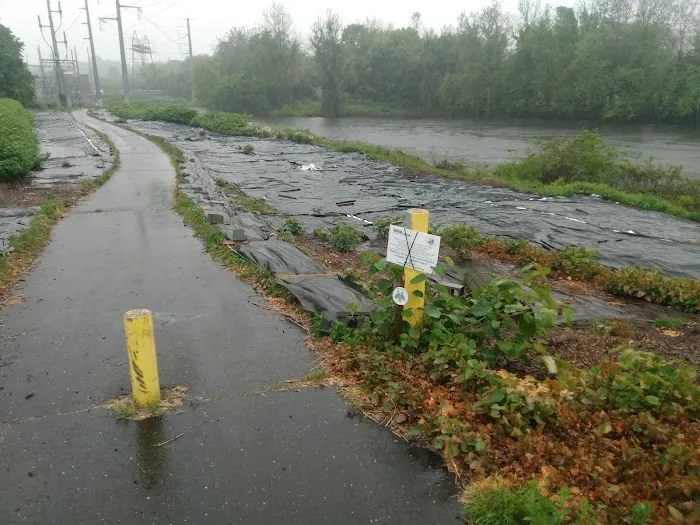 North End Norwalk River Valley Trail Picture 5