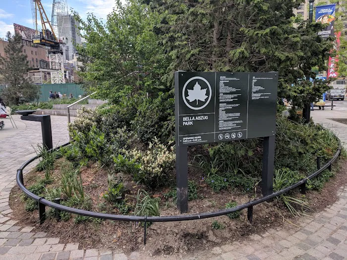 Bella Abzug Park Picture 10