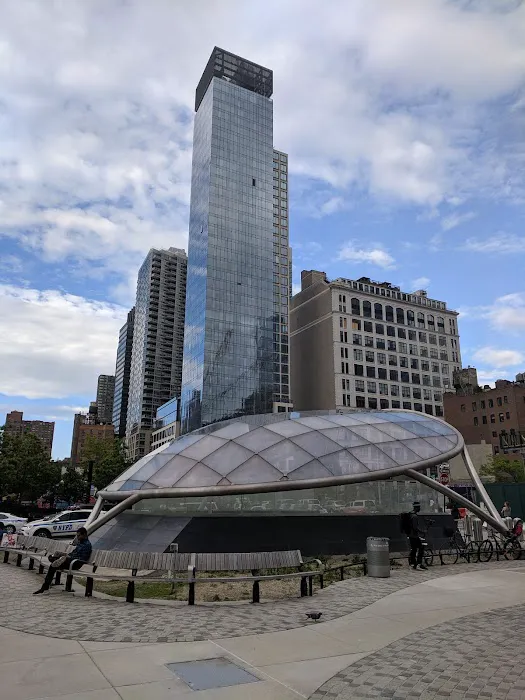 Bella Abzug Park Picture 2