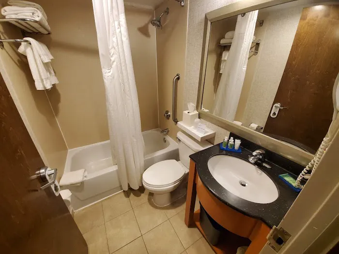 Holiday Inn Express New York City Times Square by IHG Picture 1