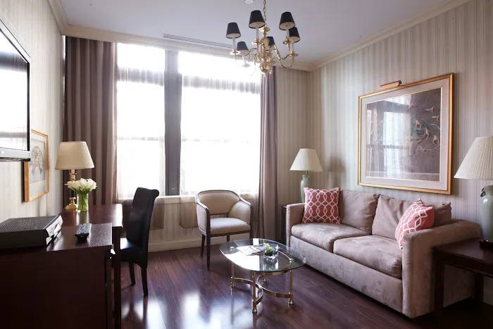 The Avalon Hotel Picture 7