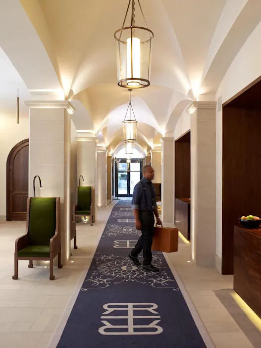 Refinery Hotel Picture 8