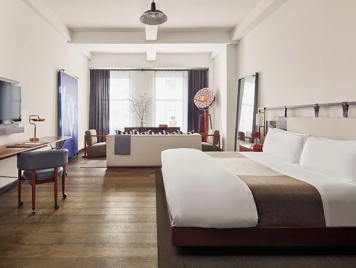 Refinery Hotel Picture 3