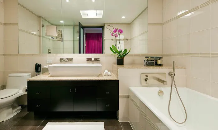 Royalton Park Avenue Picture 2