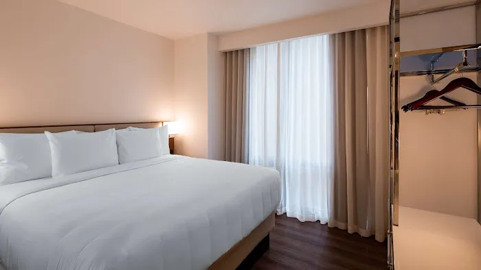 Best Western Premier Empire State Hotel Picture 1