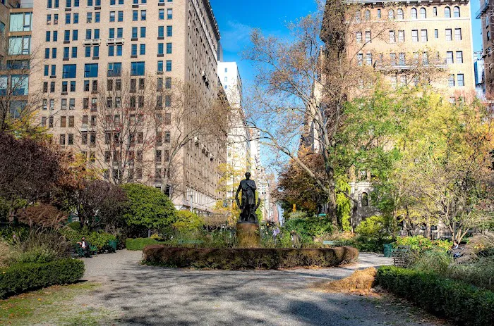 Gramercy Park Picture 6