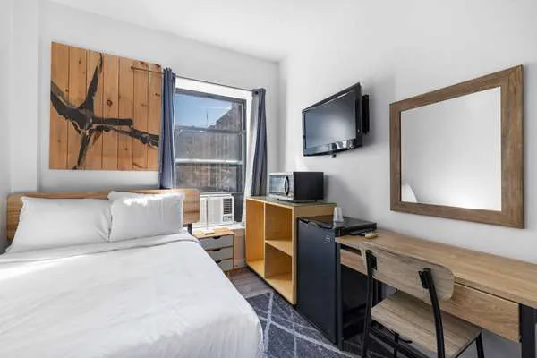 Hotel 27 by LuxUrban Picture 5