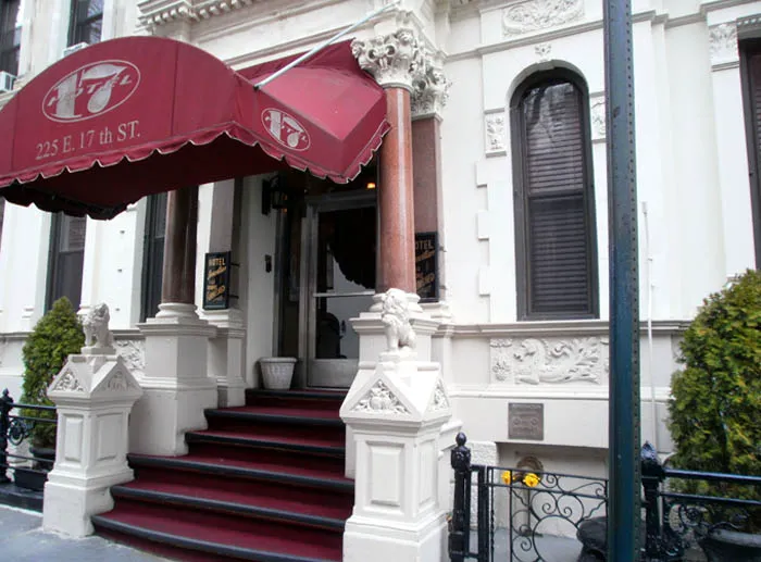 Hotel 17 - Extended Stay Picture 4