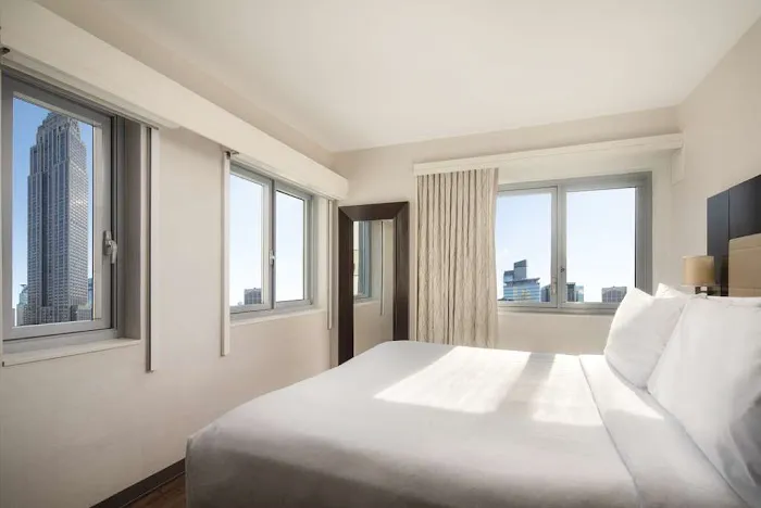 Embassy Suites by Hilton New York Manhattan Times Square Picture 6
