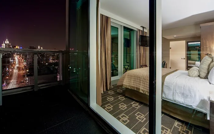 Wyndham Garden Chinatown Picture 7