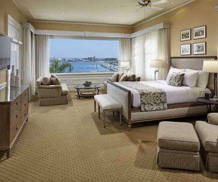 New World Hotel
