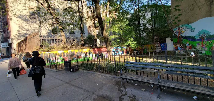 St. James Triangle Picture 4