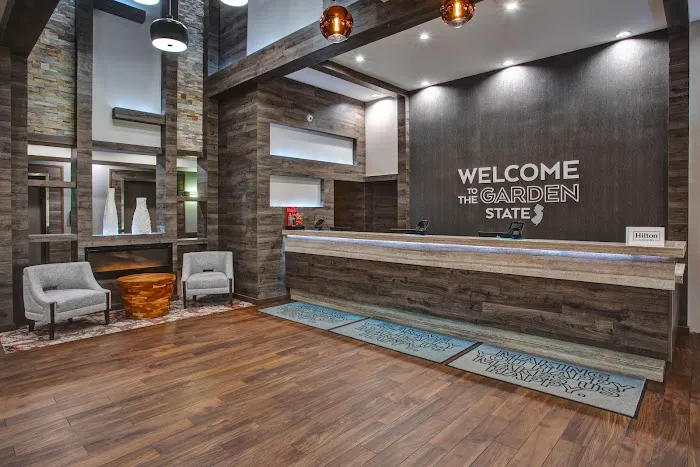 Hampton Inn & Suites Newark Airport Elizabeth Picture 4