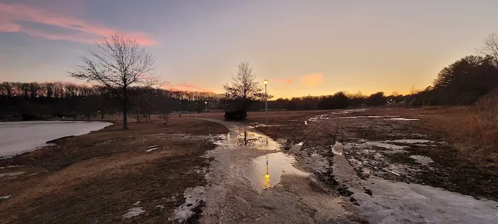 Westwood Park Picture 2