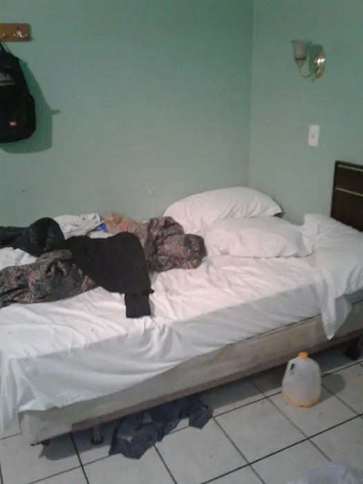 Lincoln Tunnel Motel Picture 5