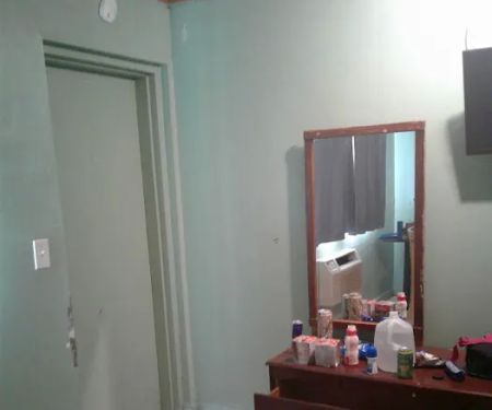 Lincoln Tunnel Motel