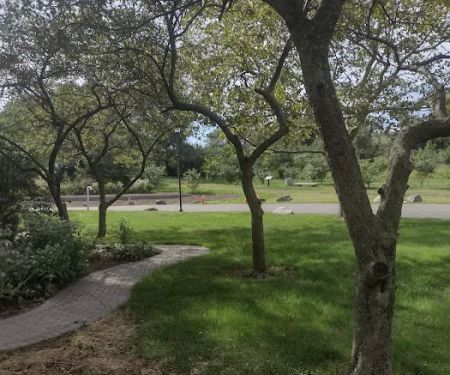 HMDC Nature Center
