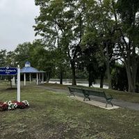 Mary Rusignola Park ico