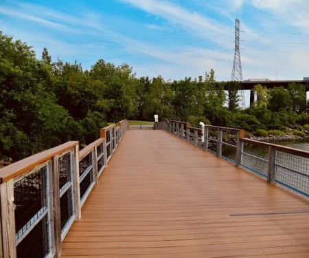 Boardwalk Promenade - Laurel Hill Park