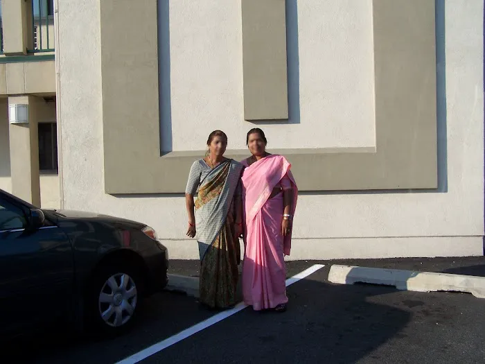 Seville Motel Picture 3