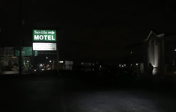 Seville Motel Picture 8